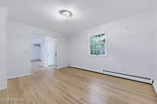 17 Arnold St, Old Greenwich, CT 06870 - Photo 7