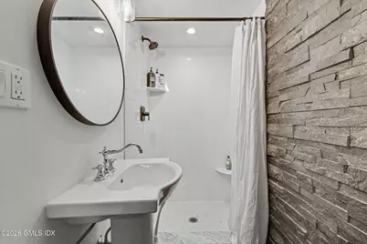 20 Thomas Street, Greenwich, CT 06807 - Photo 29