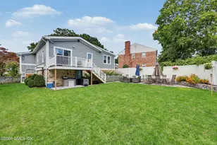20 Thomas St, Greenwich, CT 06807 - Photo 1