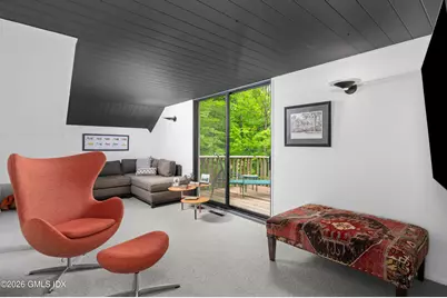 90 Taconic Road, Greenwich, CT 06831 - Photo 21