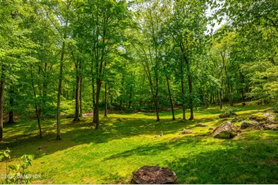 90 Taconic Road, Greenwich, CT 06831 - Photo 33