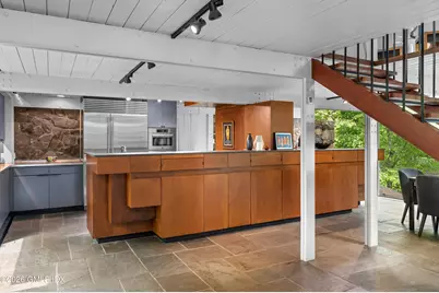 90 Taconic Road, Greenwich, CT 06831 - Photo 13