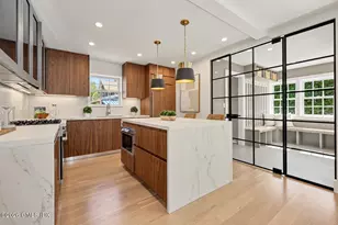 7 Tait Rd, Old Greenwich, CT 06870 - Photo 13