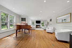 13 Lia Fail Way, Greenwich, CT 06807 - Photo 5