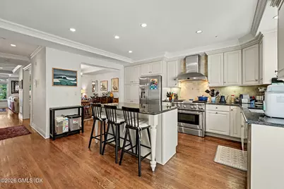70 Riverdale Avenue #803, Greenwich, CT 06831 - Photo 15