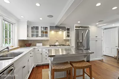 264 Taconic Road, Greenwich, CT 06831 - Photo 15