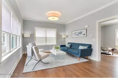 8 View Street #7, Greenwich, CT 06830 - Photo 3