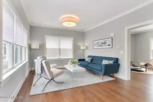 8 View St, Greenwich, CT 06830 - Photo 3