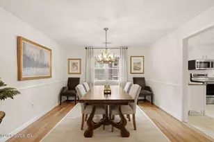 37 Midbrook Ln, Old Greenwich, CT 06870 - Photo 9
