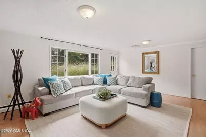37 Midbrook Lane, Old Greenwich, CT 06870 - Photo 17