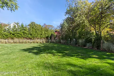 37 Midbrook Lane, Old Greenwich, CT 06870 - Photo 3