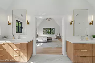 8 Somerset Ln, Greenwich, CT 06878 - Photo 19