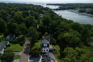 8 Somerset Ln, Greenwich, CT 06878 - Photo 31