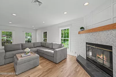 39 Sunshine Avenue, Greenwich, CT 06878 - Photo 3