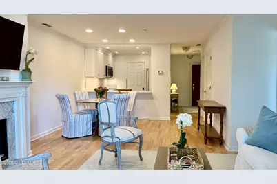 51 Forest Avenue #82, Old Greenwich, CT 06870 - Photo 5