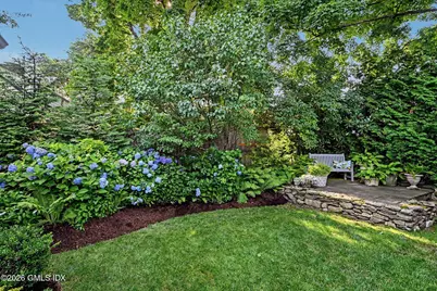 10 Mill Pond Court, Greenwich, CT 06807 - Photo 19