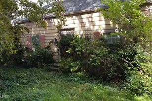 6 Lincoln Ave, Old Greenwich, CT 06870 - Photo 1