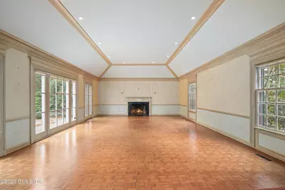 583 Lake Avenue, Greenwich, CT 06830 - Photo 3