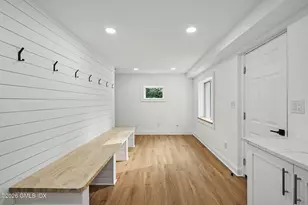 88 Indian Field Rd, Greenwich, CT 06830 - Photo 23