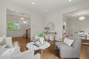 8 Highview Ave, Old Greenwich, CT 06870 - Photo 9