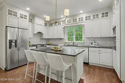 8 Highview Avenue, Old Greenwich, CT 06870 - Photo 17