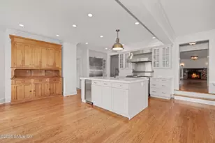 24 Hendrie Dr Ext, Old Greenwich, CT 06870 - Photo 13