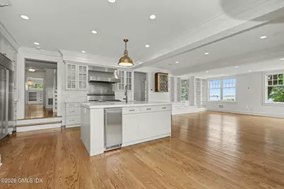 24 Hendrie Drive Extension, Old Greenwich, CT 06870 - Photo 13