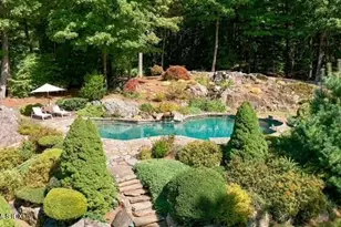 50 Londonderry Dr, Greenwich, CT 06830 - Photo 7
