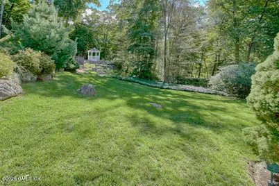 50 Londonderry Drive, Greenwich, CT 06830 - Photo 31