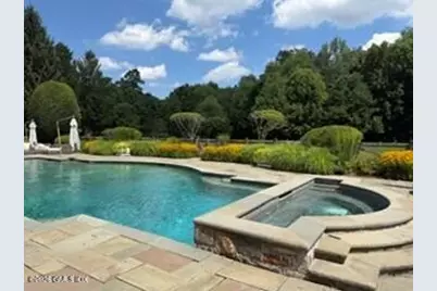 11 Skyridge Road, Greenwich, CT 06831 - Photo 15