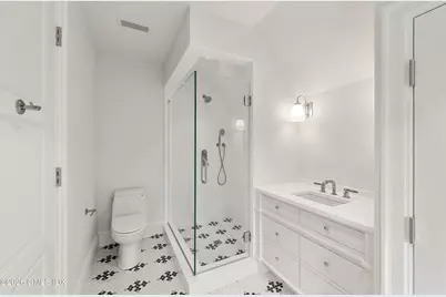 107 Maple Avenue, Greenwich, CT 06830 - Photo 31