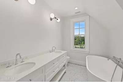 107 Maple Avenue, Greenwich, CT 06830 - Photo 27
