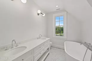 107 Maple Ave, Greenwich, CT 06830 - Photo 27