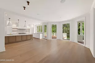 107 Maple Ave, Greenwich, CT 06830 - Photo 7