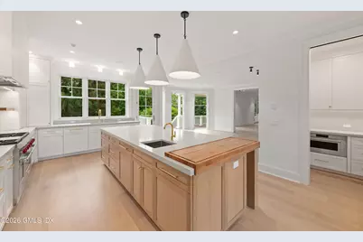107 Maple Avenue, Greenwich, CT 06830 - Photo 11