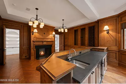14 Meadow Lane, Greenwich, CT 06831 - Photo 9