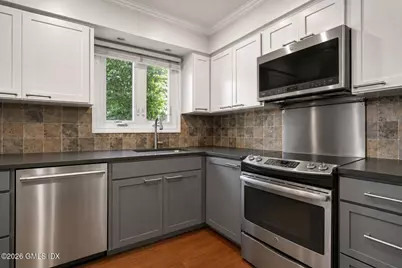 25 Indian Harbor Drive #3, Greenwich, CT 06830 - Photo 7