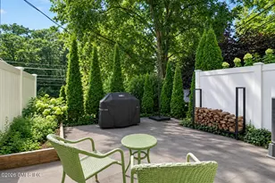 25 Indian Harbor Dr, Greenwich, CT 06830 - Photo 15