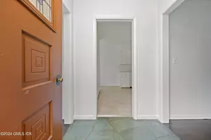 12 Rockland Pl, Greenwich, CT 06831 - Photo 3
