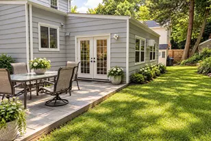 16 Peters Rd, Greenwich, CT 06878 - Photo 9