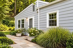 16 Peters Rd, Greenwich, CT 06878 - Photo 1