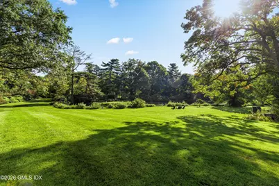 10 Parsonage Lane, Greenwich, CT 06830 - Photo 9