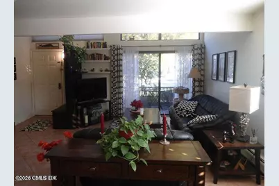 1465 E Putnam Avenue #APT 113, Old Greenwich, CT 06870 - Photo 3