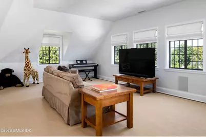 295 & 297 Shore Road, Greenwich, CT 06830 - Photo 21