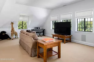 295 & 297 Shore Rd, Greenwich, CT 06830 - Photo 21