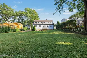 67 Benjamin St, Old Greenwich, CT 06870 - Photo 9