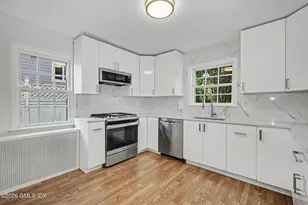 67 Benjamin St, Old Greenwich, CT 06870 - Photo 5