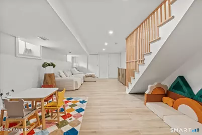 8 Farley Street #B, Greenwich, CT 06830 - Photo 13