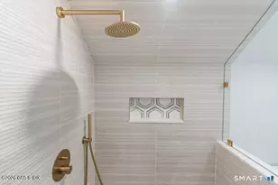8 Farley St, Greenwich, CT 06830 - Photo 23