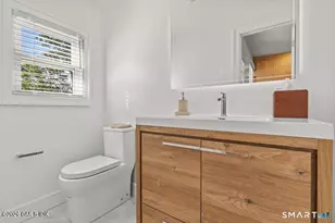 8 Farley St, Greenwich, CT 06830 - Photo 11